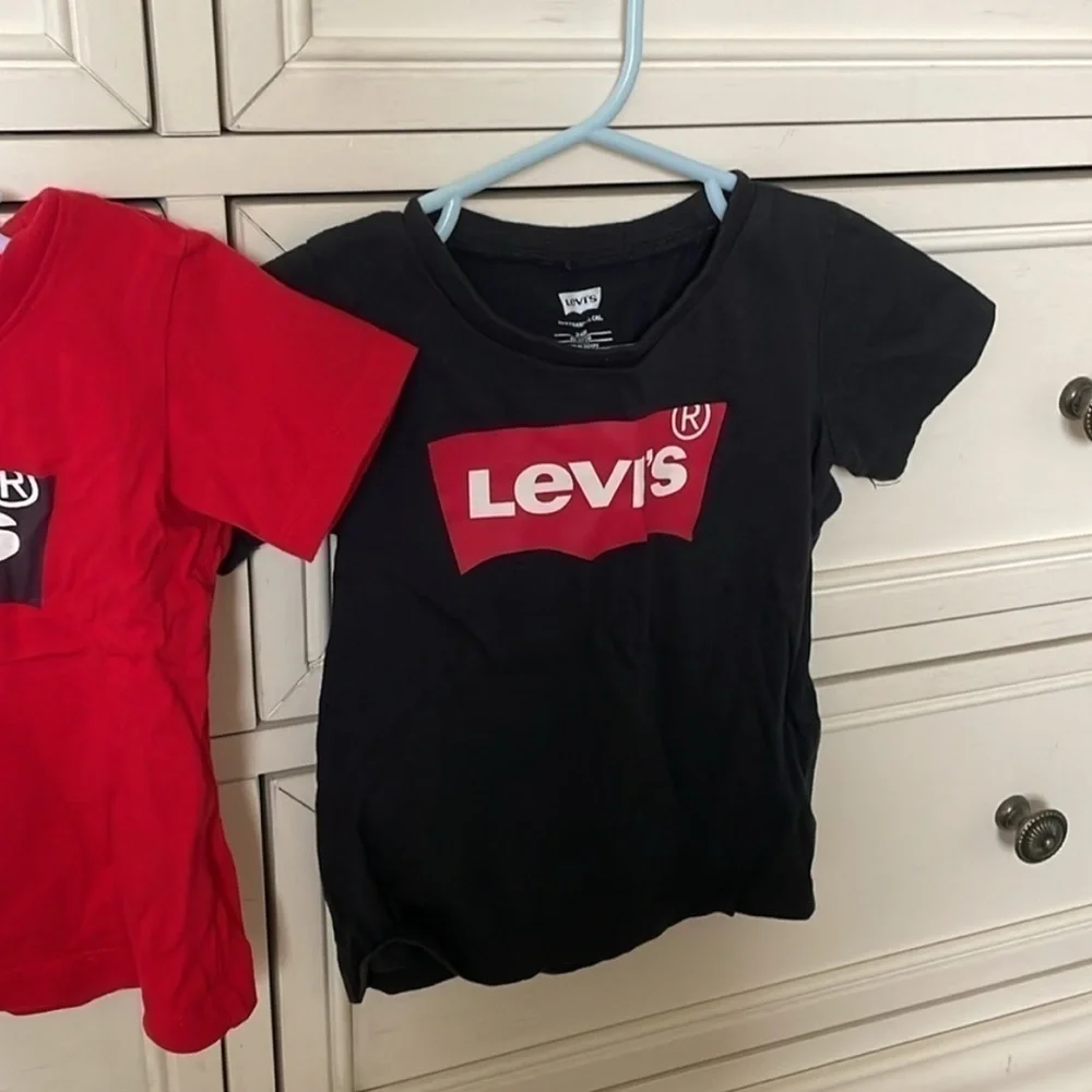 Levi’s  3 Shirts